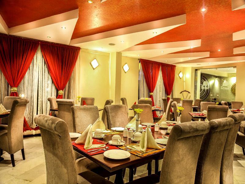 The Monarch Hotel Nairobi Buitenkant foto