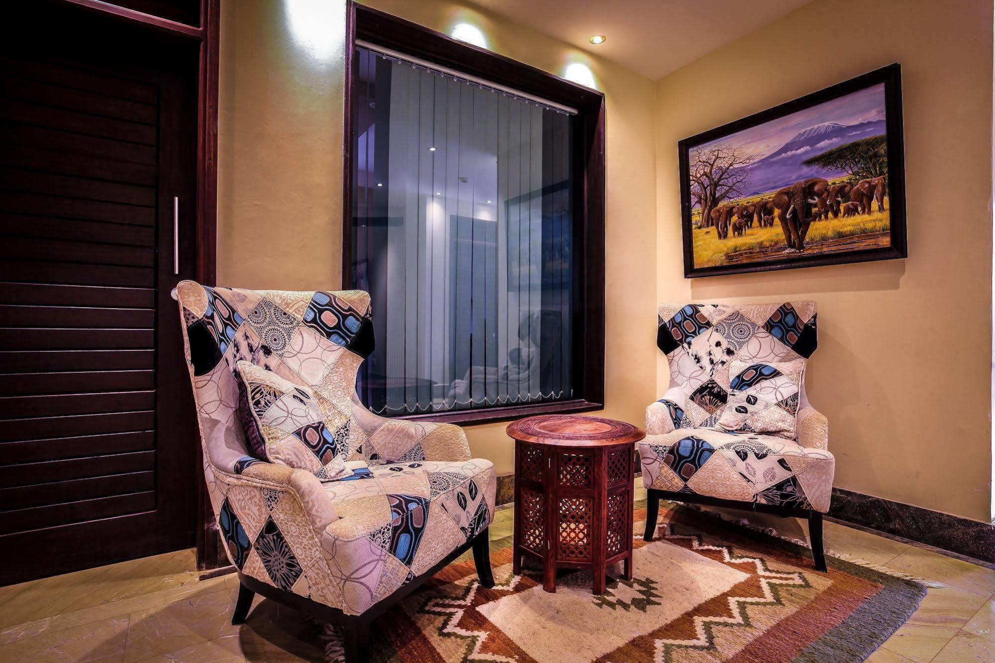The Monarch Hotel Nairobi Buitenkant foto